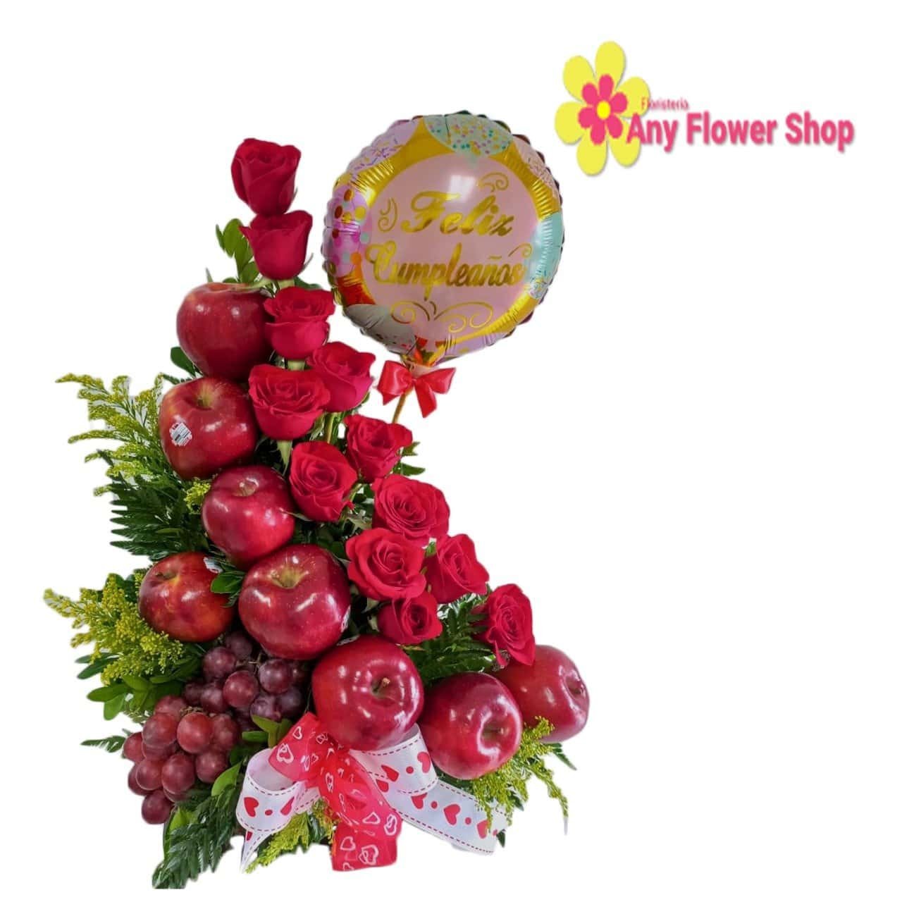 FR-06 Arreglo Frutal de 12 Rosas, Manzanas y Uvas – ANY FLOWER SHOP